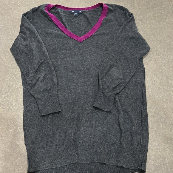Gap Lightweight 3/4 Sleeve Sweater - Picture 3 of 6